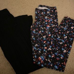 2 pair of leggings